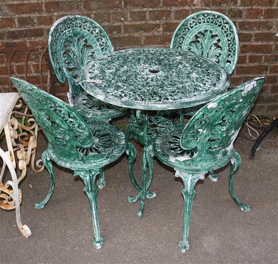 Garden table & 4 chairs